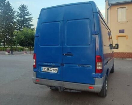 Синий Мерседес Sprinter, объемом двигателя 2.69 л и пробегом 397 тыс. км за 8100 $, фото 3 на Automoto.ua