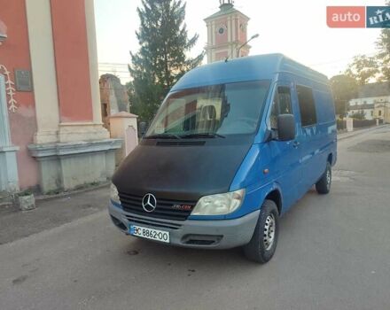 Синий Мерседес Sprinter, объемом двигателя 2.69 л и пробегом 397 тыс. км за 8100 $, фото 6 на Automoto.ua
