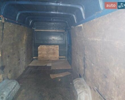 Синий Мерседес Sprinter, объемом двигателя 2.15 л и пробегом 480 тыс. км за 6200 $, фото 13 на Automoto.ua