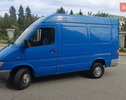 Синий Мерседес Sprinter, объемом двигателя 2.15 л и пробегом 663 тыс. км за 5300 $, фото 4 на Automoto.ua