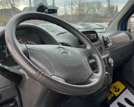 Синий Мерседес Sprinter, объемом двигателя 0 л и пробегом 620 тыс. км за 9700 $, фото 9 на Automoto.ua