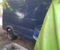 Синий Мерседес Sprinter, объемом двигателя 2.1 л и пробегом 450 тыс. км за 3500 $, фото 2 на Automoto.ua