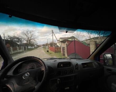 Синій Мерседес Sprinter, об'ємом двигуна 2.7 л та пробігом 800 тис. км за 7950 $, фото 2 на Automoto.ua