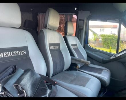 Синій Мерседес Sprinter, об'ємом двигуна 2.7 л та пробігом 800 тис. км за 7950 $, фото 7 на Automoto.ua