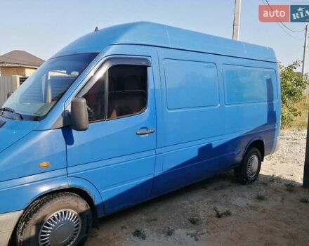 Синий Мерседес Sprinter, объемом двигателя 2.1 л и пробегом 420 тыс. км за 7000 $, фото 6 на Automoto.ua