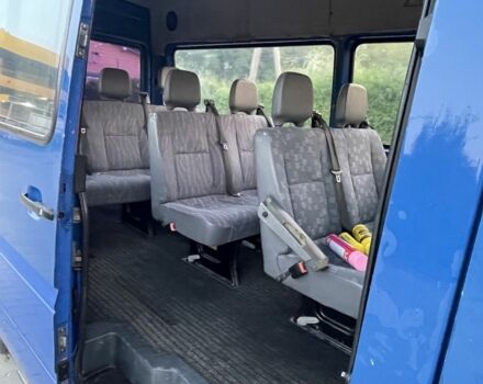 Синій Мерседес Sprinter, об'ємом двигуна 2.1 л та пробігом 300 тис. км за 5300 $, фото 19 на Automoto.ua