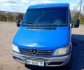 Синий Мерседес Sprinter, объемом двигателя 2.1 л и пробегом 480 тыс. км за 6300 $, фото 5 на Automoto.ua