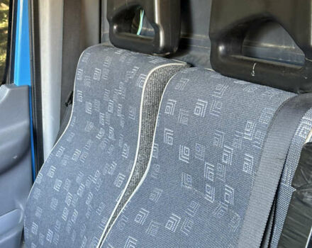Синій Мерседес Sprinter, об'ємом двигуна 2.2 л та пробігом 420 тис. км за 5800 $, фото 6 на Automoto.ua