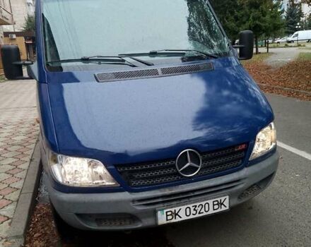Синій Мерседес Sprinter, об'ємом двигуна 2.1 л та пробігом 555 тис. км за 7100 $, фото 1 на Automoto.ua