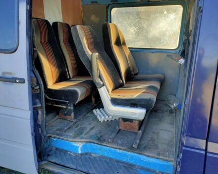 Синій Мерседес Sprinter, об'ємом двигуна 0 л та пробігом 450 тис. км за 3300 $, фото 3 на Automoto.ua
