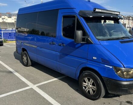 Синий Мерседес Sprinter, объемом двигателя 2.7 л и пробегом 530 тыс. км за 7500 $, фото 2 на Automoto.ua