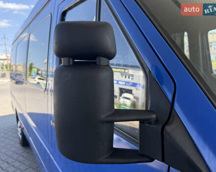 Синий Мерседес Sprinter, объемом двигателя 2.7 л и пробегом 800 тыс. км за 8500 $, фото 6 на Automoto.ua