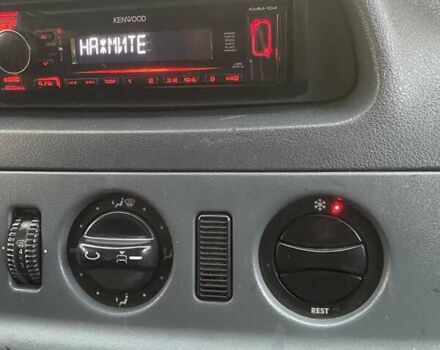 Синій Мерседес Sprinter, об'ємом двигуна 2.15 л та пробігом 244 тис. км за 8888 $, фото 13 на Automoto.ua