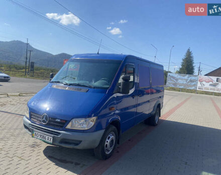 Синий Мерседес Sprinter, объемом двигателя 2.7 л и пробегом 413 тыс. км за 13000 $, фото 1 на Automoto.ua