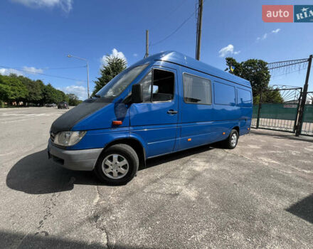 Синий Мерседес Sprinter, объемом двигателя 2.69 л и пробегом 450 тыс. км за 7777 $, фото 4 на Automoto.ua
