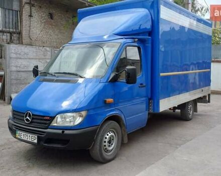 Синий Мерседес Sprinter, объемом двигателя 2.2 л и пробегом 480 тыс. км за 12500 $, фото 12 на Automoto.ua