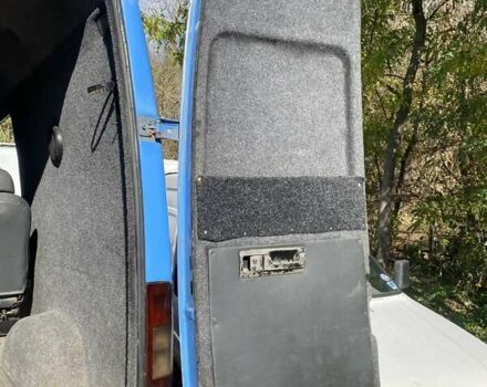 Синій Мерседес Sprinter, об'ємом двигуна 2.15 л та пробігом 244 тис. км за 8888 $, фото 32 на Automoto.ua