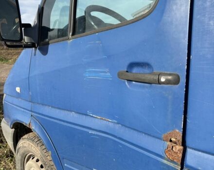 Мерседес Sprinter 2004 в Львове на Automoto.ua Синий Мерседес Sprinter, объемом двигателя 2.1 л и пробегом 447 тыс. км за 4500 $, фото 17 на Automoto.ua