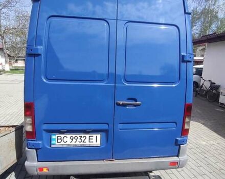 Синий Мерседес Sprinter, объемом двигателя 2.69 л и пробегом 477 тыс. км за 9200 $, фото 7 на Automoto.ua