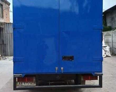 Синий Мерседес Sprinter, объемом двигателя 2.2 л и пробегом 480 тыс. км за 12500 $, фото 13 на Automoto.ua