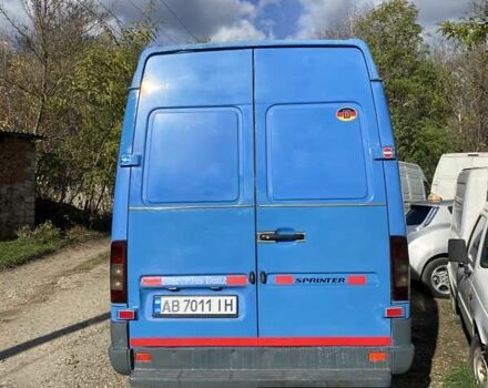 Синій Мерседес Sprinter, об'ємом двигуна 2.15 л та пробігом 244 тис. км за 8888 $, фото 7 на Automoto.ua