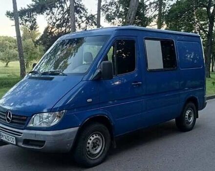 Синий Мерседес Sprinter, объемом двигателя 2.1 л и пробегом 400 тыс. км за 5800 $, фото 4 на Automoto.ua