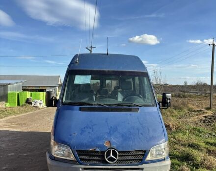 Мерседес Sprinter 2004 в Львове на Automoto.ua Синий Мерседес Sprinter, объемом двигателя 2.1 л и пробегом 447 тыс. км за 4500 $, фото 1 на Automoto.ua