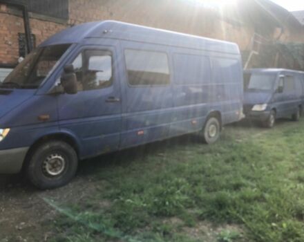 Синий Мерседес Sprinter, объемом двигателя 2.1 л и пробегом 1 тыс. км за 8000 $, фото 3 на Automoto.ua