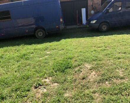 Синий Мерседес Sprinter, объемом двигателя 2.1 л и пробегом 1 тыс. км за 8000 $, фото 4 на Automoto.ua