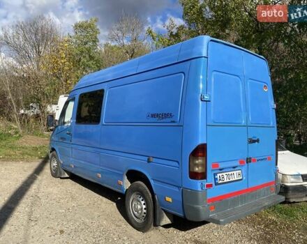 Синій Мерседес Sprinter, об'ємом двигуна 2.15 л та пробігом 244 тис. км за 8888 $, фото 6 на Automoto.ua