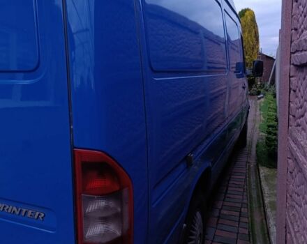 Синій Мерседес Sprinter, об'ємом двигуна 2.2 л та пробігом 320 тис. км за 10000 $, фото 3 на Automoto.ua