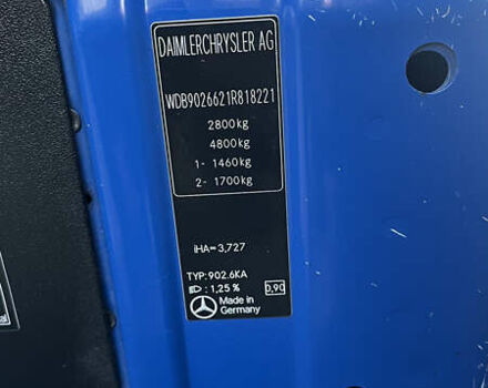 Синій Мерседес Sprinter, об'ємом двигуна 2.15 л та пробігом 430 тис. км за 13000 $, фото 22 на Automoto.ua