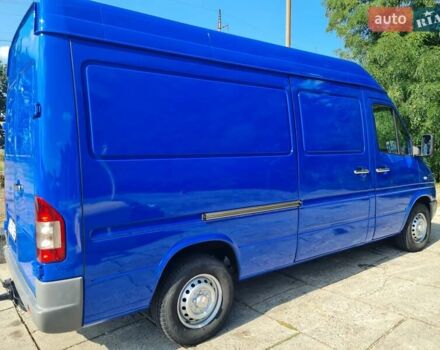 Синий Мерседес Sprinter, объемом двигателя 2.7 л и пробегом 290 тыс. км за 14000 $, фото 3 на Automoto.ua