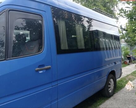 Синій Мерседес Sprinter, об'ємом двигуна 2.2 л та пробігом 450 тис. км за 8100 $, фото 2 на Automoto.ua