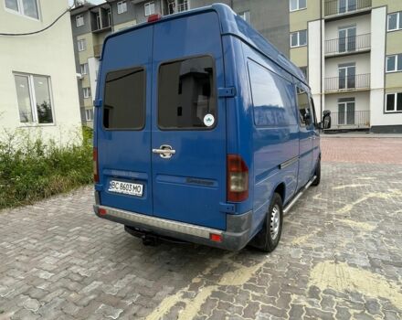 Синий Мерседес Sprinter, объемом двигателя 2.7 л и пробегом 320 тыс. км за 7800 $, фото 4 на Automoto.ua