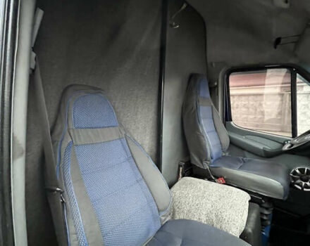 Синій Мерседес Sprinter, об'ємом двигуна 2.15 л та пробігом 540 тис. км за 8000 $, фото 17 на Automoto.ua