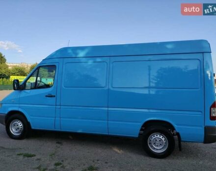 Синий Мерседес Sprinter, объемом двигателя 0 л и пробегом 227 тыс. км за 18300 $, фото 3 на Automoto.ua
