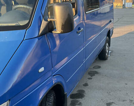 Синій Мерседес Sprinter, об'ємом двигуна 2.15 л та пробігом 430 тис. км за 13000 $, фото 4 на Automoto.ua