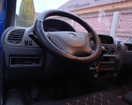 Синій Мерседес Sprinter, об'ємом двигуна 2.2 л та пробігом 320 тис. км за 10000 $, фото 5 на Automoto.ua