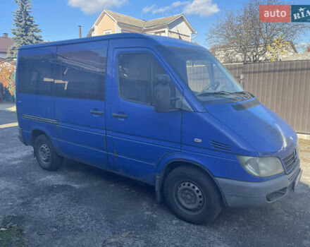 Синій Мерседес Sprinter, об'ємом двигуна 2.15 л та пробігом 805 тис. км за 6000 $, фото 2 на Automoto.ua