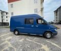 Синий Мерседес Sprinter, объемом двигателя 2.7 л и пробегом 320 тыс. км за 7800 $, фото 2 на Automoto.ua