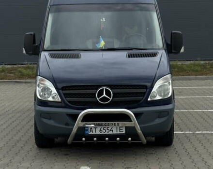 Синій Мерседес Sprinter, об'ємом двигуна 2.15 л та пробігом 200 тис. км за 13200 $, фото 2 на Automoto.ua