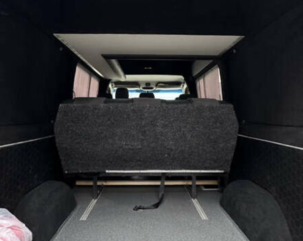 Синій Мерседес Sprinter, об'ємом двигуна 2.15 л та пробігом 200 тис. км за 13200 $, фото 6 на Automoto.ua