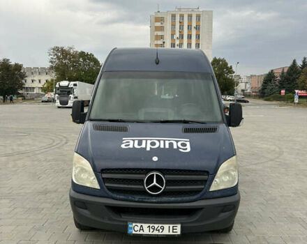 Синий Мерседес Sprinter, объемом двигателя 2.2 л и пробегом 607 тыс. км за 10400 $, фото 5 на Automoto.ua