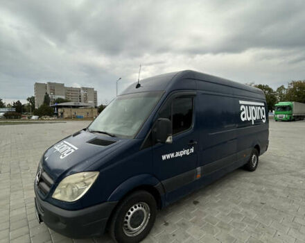 Синий Мерседес Sprinter, объемом двигателя 2.2 л и пробегом 607 тыс. км за 10400 $, фото 7 на Automoto.ua