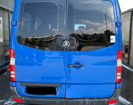 Синий Мерседес Sprinter, объемом двигателя 2.2 л и пробегом 481 тыс. км за 12000 $, фото 6 на Automoto.ua