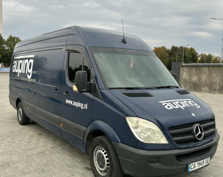 Синий Мерседес Sprinter, объемом двигателя 2.2 л и пробегом 607 тыс. км за 10400 $, фото 1 на Automoto.ua