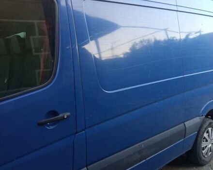 Синий Мерседес Sprinter, объемом двигателя 2.2 л и пробегом 490 тыс. км за 8200 $, фото 3 на Automoto.ua