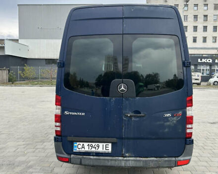 Синий Мерседес Sprinter, объемом двигателя 2.2 л и пробегом 607 тыс. км за 10400 $, фото 10 на Automoto.ua