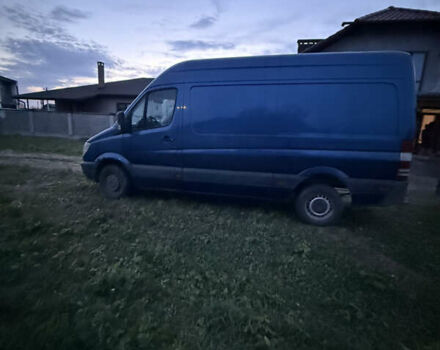 Синій Мерседес Sprinter, об'ємом двигуна 2.99 л та пробігом 450 тис. км за 12700 $, фото 2 на Automoto.ua